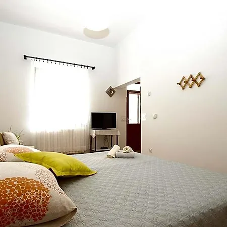 Hotel 1965 Pula
